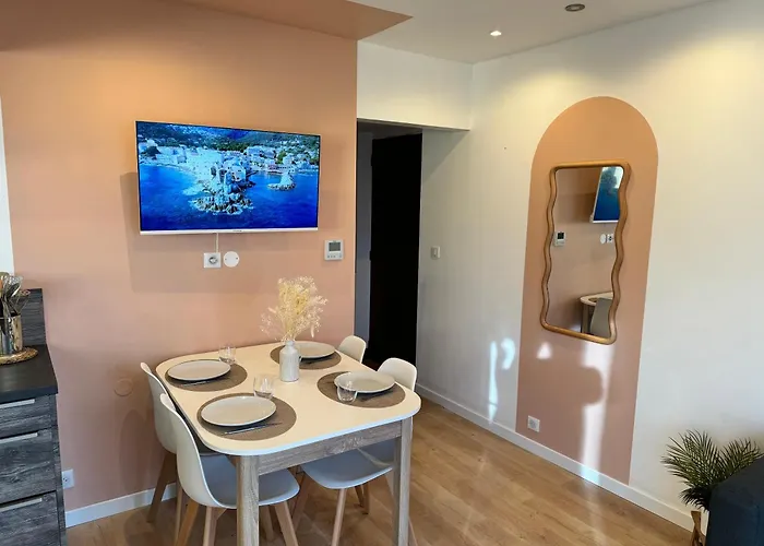 Vue Apartment Brando